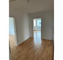 Helle 4-Zimmer-Wohnung mit Balkon & Keller in ruhiger Lage - Erwitte