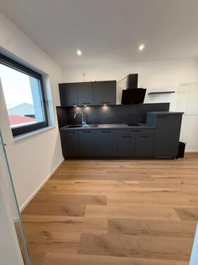 Foto - Gewerbefläche, Gewerberaum,Bürofläche,Ladenfläche,Physiorfläche