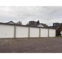 Geräumige Garage - 150,00&nbsp;EUR Miete, in Gummersbach (PLZ: 51647) Hepel