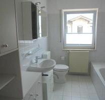 Biete Wohnung in zentraler Lage von Rahden an.