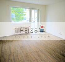 Sanierte 3-Zimmer-Mietwohnung mit Balkon - Erdgeschoss - stadtnahe Wohnlage - Holzminden