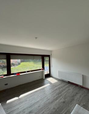 Foto - 5-Zimmer-Wohnung - 1.050,00 EUR Kaltmiete,