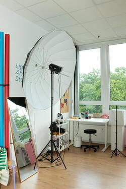 Foto - Co-Working Space Schreibtisch im Fotostudio