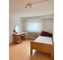 Mobileres Zimmer (16qm) mit separatem Bad und seperater Küche - Karlsruhe Mühlburg