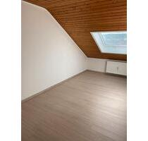 4ZKB-Dachgeschoss-Wohnung in Mayen zu vermieten