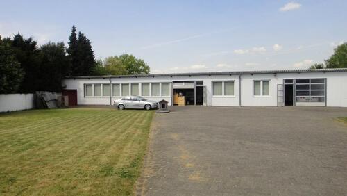 Foto - Geräumige, gepflegte Gewerbehalle