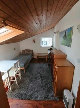 Foto - Studentenzimmer möbliert zu vermieten