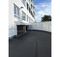 Sichere Winterstellplätze in trockener Tiefgarage - Hannover Bult