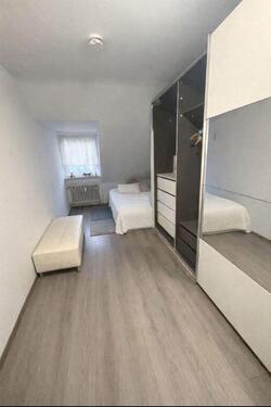 Foto - WG Zimmer zur vermieten - 695,00&nbsp;EUR Kaltmiete, ca.&nbsp; 17,00&nbsp;m&sup2;