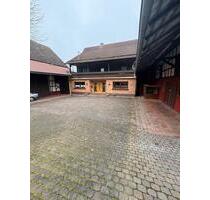 Bauernhaus mit Balkon, Keller & großem Hof zu vermieten - Hatzfeld (Eder)