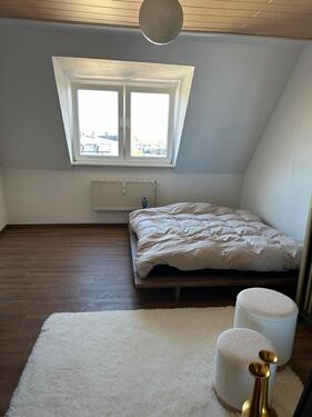 Foto - 2 Zimmer Dachgeschoßwohnung zur Miete in Rostock