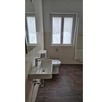 2-Zi. Whg, zentral, 75qm, neues Bad + Küche - Müllheim