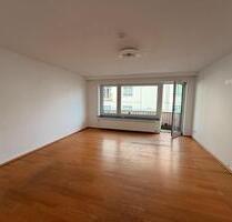 Schöne zentrale Wohnung in Oberursel - Bad Homburg vor der Höhe Berliner Siedlung/Gartenfeld