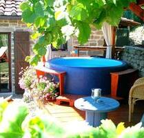 TOSKANA: Kuscheliges Ferienhaus mit Whirlpool für 2 Personen - Hamburg Groß Borstel