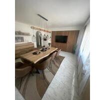 3 Zimmer Wohnung - 1.100,00&nbsp;EUR Kaltmiete, ca.&nbsp; 80,00&nbsp;m&sup2; in Pforzheim (PLZ: 75175)