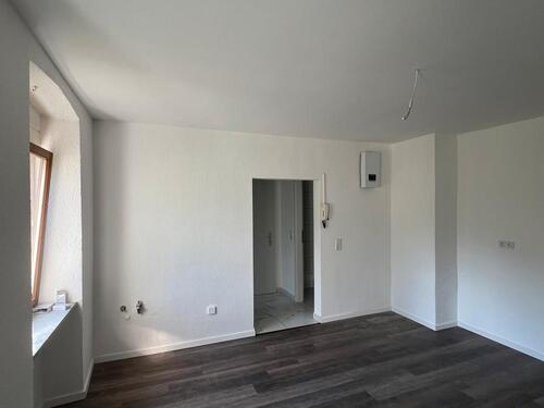 Foto - ***Ab November: 2ZKB frisch saniert im Zentrum von NK***