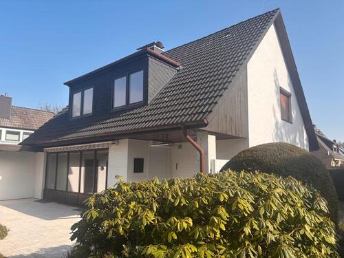 Foto - Provisionsfrei: Einfamilienhaus mit großem Süd-West Grundstück