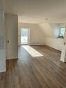 Foto - Renovierte Dachgeschosswohnung mit Klimaanlage, Kaltmiete 750 €