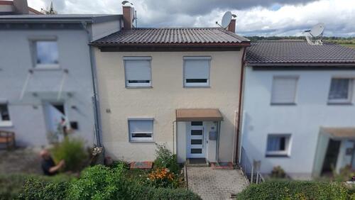 Foto - 3-Zimmer Reihenmittelhaus mit 2 Garagen in Reutlingen-Gönningen