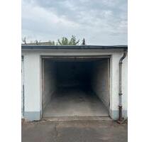 Garage zu vermieten — Carola-Straße, Duisburg verfügbar ab 2026 - Moers