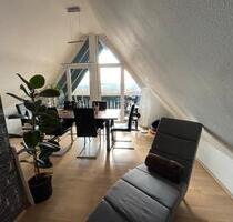 Sehr schöne 120qm Wohnung 3 Zimmer in Mülheim - Warstein
