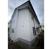 Großzügiges DHH mit Einliegerwohnung 8 Zimmer zur Miete in Offenbach am Main