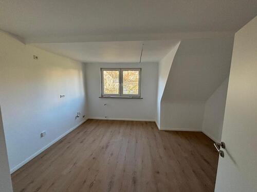 Foto - 4 Zimmer Etagenwohnung zur Miete in Spiesen-Elversberg