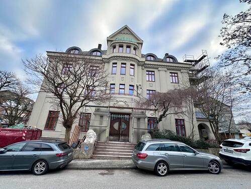 Foto - 3 Zimmer, Küche, 2 Bäder Wohnung in wunderschöner Altbauvilla