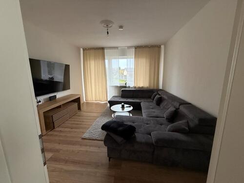 Foto - Großzügige 4 Zimmer Wohnung mit Terrasse von Privat