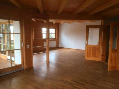 Foto - Helle Erdgeschosswohnung mit großem Garten