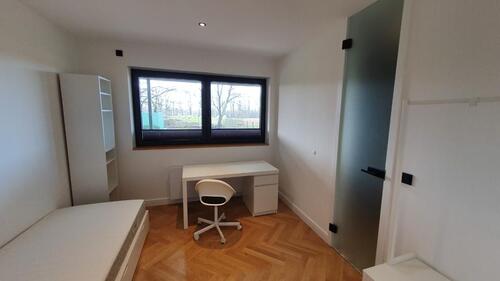 Foto - Schönes WG Zimmer in Haus WG - 580,00&nbsp;EUR Kaltmiete, ca.&nbsp; 25,00&nbsp;m&sup2;