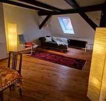 2-Zimmer DG-Wohnung in Kemnath, zu vermieten