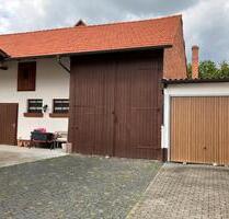 Ehemalige, massive Scheune in Edertal-Wellen