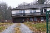 Foto - Einfamilienhaus mit großem Gelände