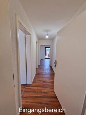 Foto - OG Wohnung, Garten, Parkplatz - 850,00 EUR Kaltmiete, ca.  90,00 m²