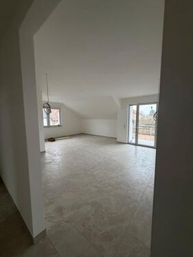Foto - 4 Zimmer Dachgeschoßwohnung zur Miete in Saarlouis