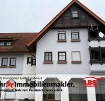 Mehrfamilienhaus mit Gewerbe in Wyhl am Kaiserstuhl