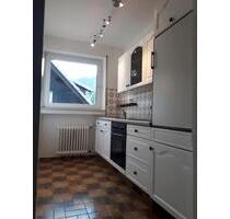 Sehr schöne Zwei Zimmer Miet-Wohnung mit Einbauküche und Balkon - Winterberg
