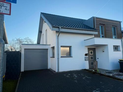 Foto - 4 Zimmer Doppelhaushälfte zum Kaufen in Eschweiler