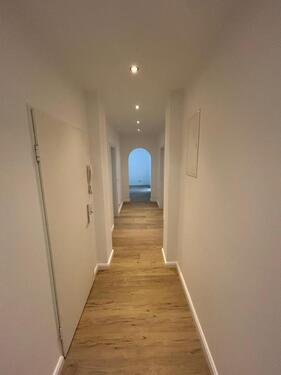 Foto - **Kernsaniertes WG-Zimmer mit Einbauküche und Balkon in Wuppertal**