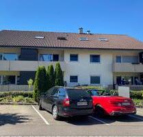 Attraktive 3-Zimmer-Dachgeschosswohnung mit Balkon in Markgröning - Markgröningen