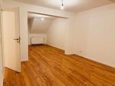 Foto - 2 Zimmer Dachgeschoßwohnung in Hanau