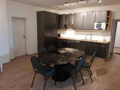 Foto - helles freies Zimmer in einer 4er WG