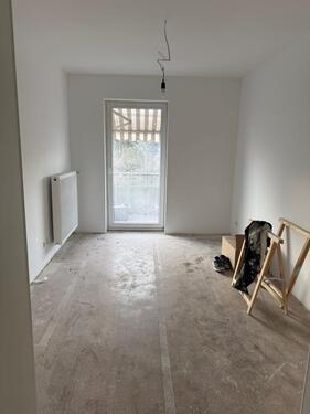 Foto - Neu kernsanierte 3-Zimmer-Wohnung mit Balkon