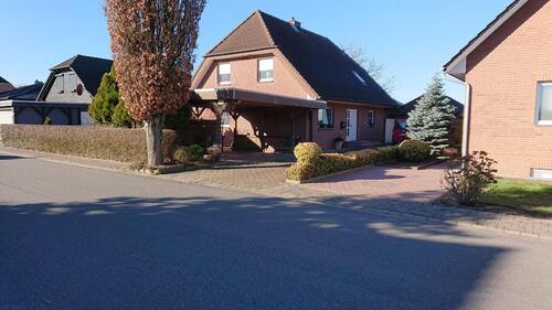 Foto - Helle 2-Zimmer Dachgeschosswohnung mit Balkon in Osloß