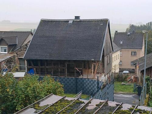 Foto - Fachwerkhaus mit Scheune - Ahlbach - von privat Förderfähig