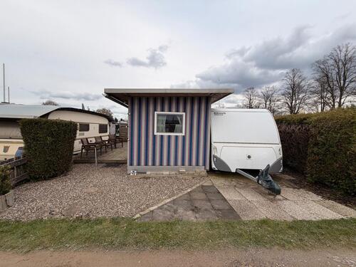 Foto - Dauer Campingplatz Stellplatz Wohnwagen