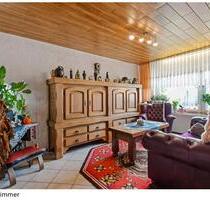 Haus mit großer Garage und Garten in Spielstraße - Kamp-Lintfort