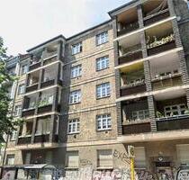 Zu verkaufen ein Mehrfamilienhaus mit 20 Wohneinheiten von Privat - Berlin Neukölln