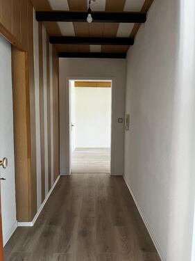 Foto - Renovierte Erdgeschosswohnung mit Einbauküche zu vermieten